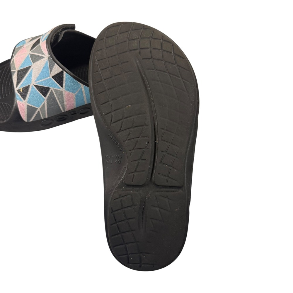 Oofos OOahh Sport Flex Recovery Slides Pink Blue Geometric Adjustable Sandals W9 - Picture 3 of 8